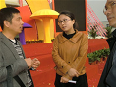 中央7台记者杨威小姐采访公司高层